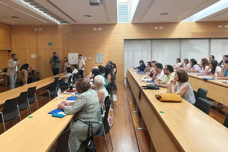 El alcalde de Azuqueca participa en las V Jornadas de Ciudades de la Infancia