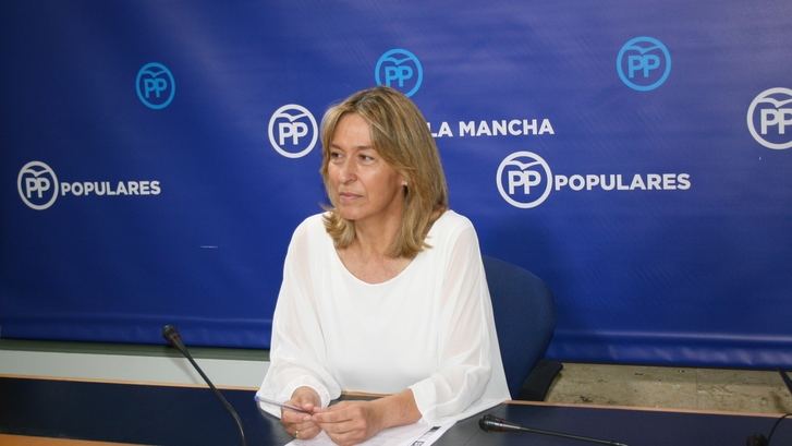 Guarinos exige a Page que “deje de engañar” a los empleados públicos y aplique las mejoras laborales pactadas por el Gobierno del PP con los sindicatos