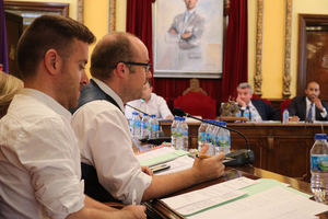 Ángel Bachiller: “Nos da la sensación de que el equipo de Gobierno se ha gastado mucho dinero en parques y zonas de juego que a día de hoy es incapaz de mantener adecuadamente”