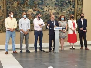 El PP califica los dos años de gobierno socialista en el Ayuntamiento de Guadalajara de parálisis municipal con un alcalde inseguro y que no arranca