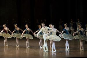 El ballet de la &#211;pera de Par&#237;s vuelve al Teatro Real