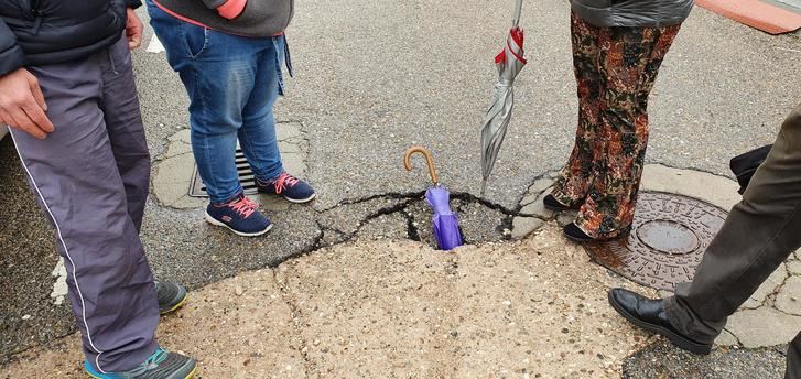 Vecinos del barrio Arcipreste de Hita de Azuqueca denuncian que sienten abandonados por el Ayuntamiento