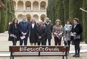 Guadalajara conmemorará el Día Internacional del Beso con una original iniciativa