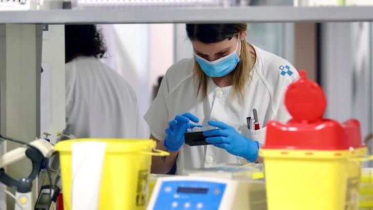 De los 670 nuevos casos positivos de coronavirus detectados este sábado en Castilla La Mancha, 129 son de Guadalajara