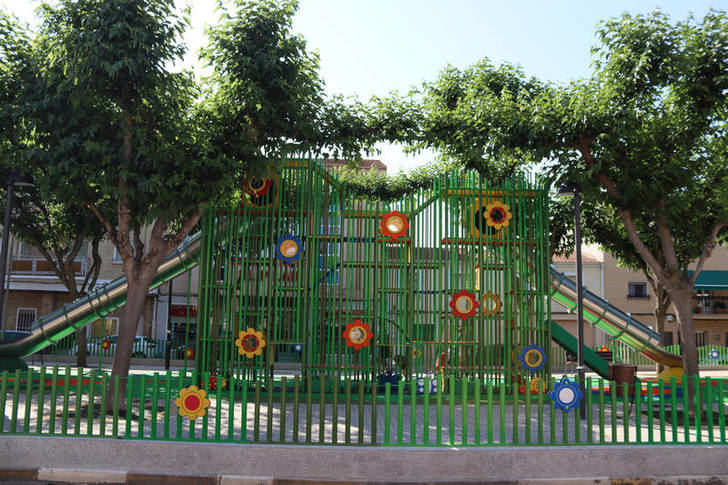 Concluye la reforma del Bulevar de las Acacias de Azuqueca, con financiación FEDER