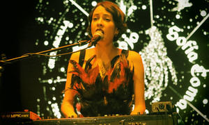 Noche Acústica con Sofía Comas, entre la poesía, la psicodelia y el desamor en Cabanillas