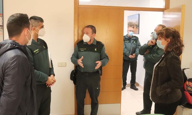 El Ayuntamiento logra el regreso de un puesto de la Guardia Civil a Cabanillas, casi 100 años después de su salida