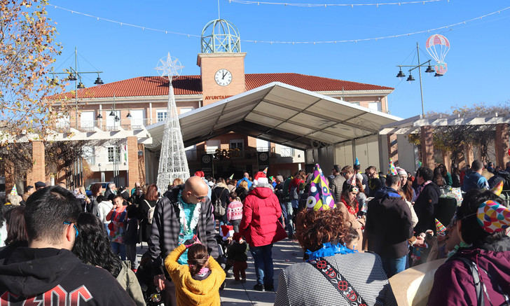 Cabanillas despide 2022 con campanadas adelantadas, hinchables y una concurrida San Silvestre