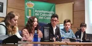 Llenazo para presentar el libro 