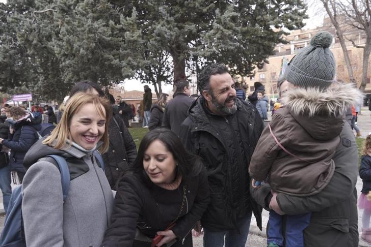 Niñas y niños despiden en Azuqueca 2023 con sus 'Campanadas infantiles'