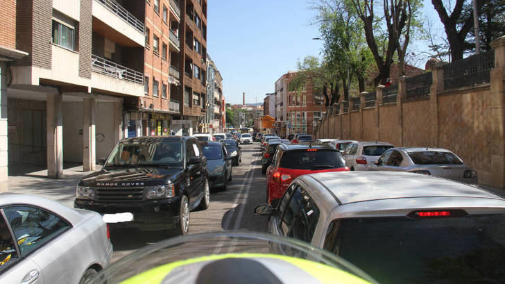 Más de 500 vehículos se manifiestan en Guadalajara por las continuas restricciones y cierres impuestos por la Junta de Page que hacen inviable la continuidad de empresas, pymes y autónomos 