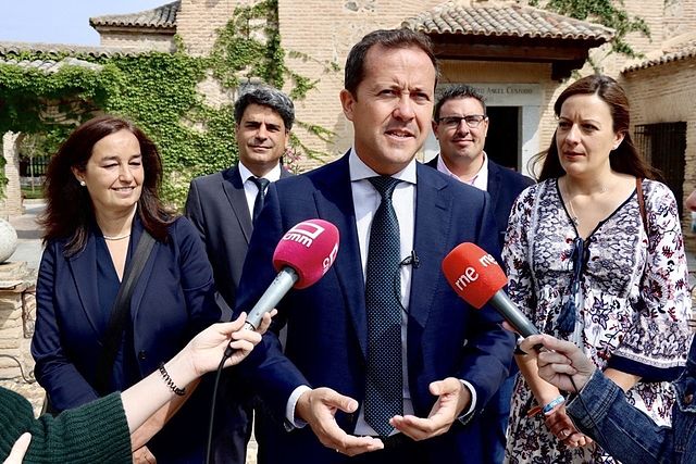 Carlos Velázquez (PP), nuevo alcalde de Toledo con el apoyo de Vox: Vengo a serviros con ilusión y trabajo