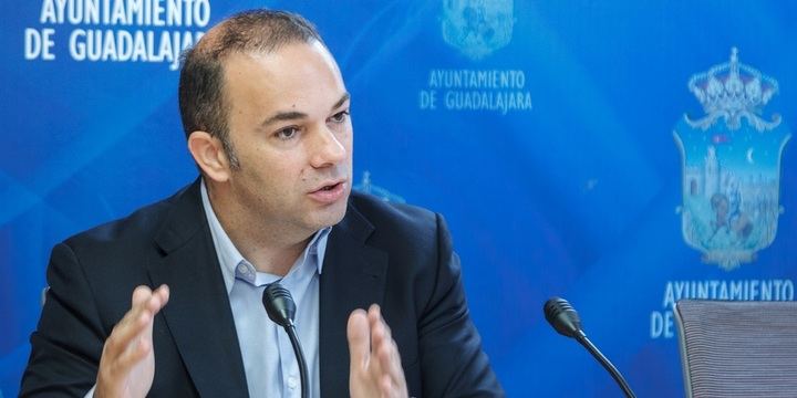 Jaime Carnicero: “Fomento sí que tiene ya los proyectos que el Ayuntamiento de Guadalajara ha elaborado para tratar de descongestionar Cuatro Caminos” 