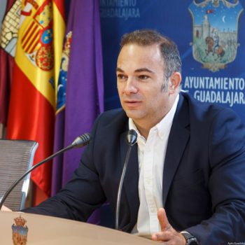 El PP propone medicalizar hoteles y replantear el presupuesto del Ayuntamiento de Guadalajara para emplear los medios necesarios contra el COVID-19