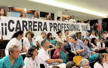 Los 7 sindicatos del SESCAM piden que se reconozca la carrera profesional de sanitarios en el acto de la nueva gerente del Hospital de Guadalajara