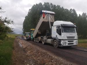 Ya han comenzado las obras para mejorar la carretera que une Riba de Saelices y Huertahernando