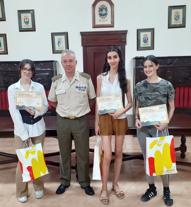 Entrega de Premios Novena Edición del Concurso Carta a un Militar Español