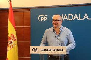 Castillo advierte de que la deuda que el PSOE quiere condonar a Cataluña no desaparece, la tendríamos que asumir todos los ciudadanos