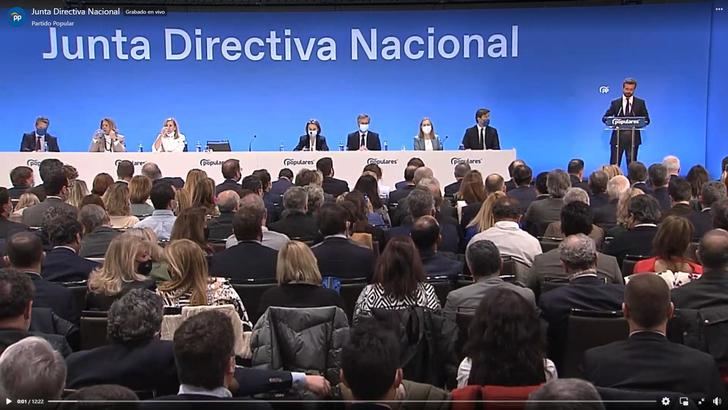 Castillo subraya que es momento de construir una alternativa política seria y responsable porque lo que nos jugamos es el futuro de España