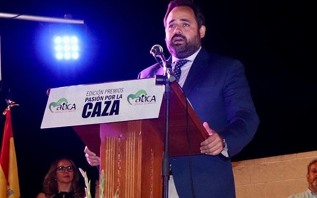 Núñez defiende la actividad cinegética como generador de empleo y riqueza y anima a disfrutarla sin complejos en CLM