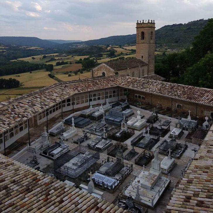 Crónica de Abelardo Mazo sobre la festividad de Todos los Santos en Brihuega