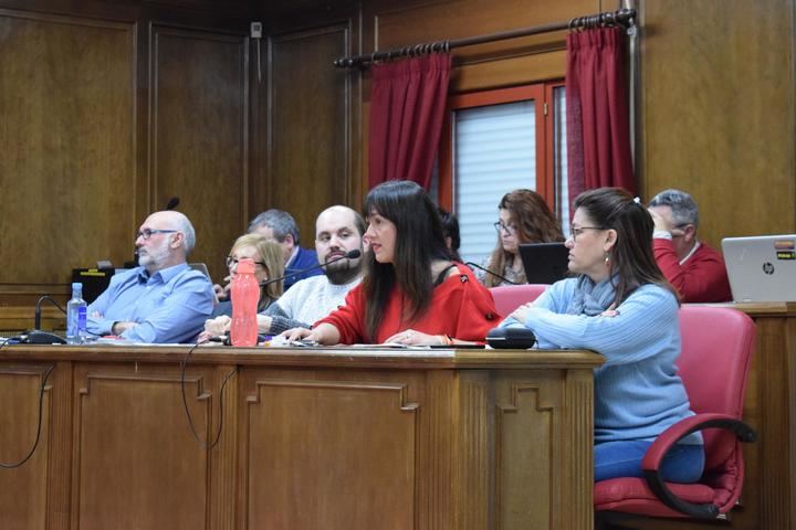 El Gobierno socialista de Azuqueca vive en el país de las maravillas mientras sufrimos la incompetencia de su gestión