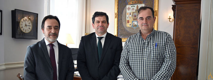 Arquitectos de Ciudad Real y Diputación estudian posibles vías de colaboración para la nueva normativa sobre territorio