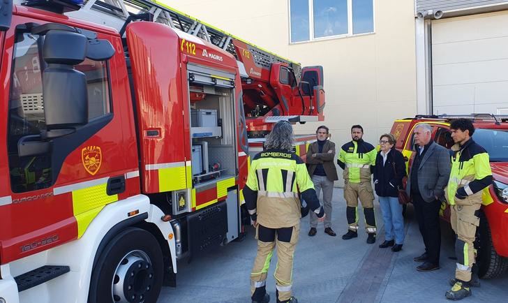 La Diputación de Guadalajara dota al CEIS de una nueva autoescala y tres vehículos ligeros de intervención rápida