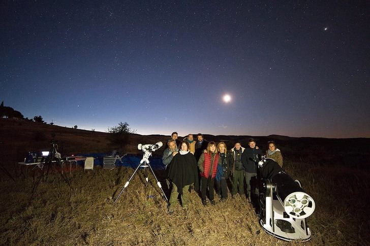Cogolludo disfrutó la noche de San Juan bajo el manto de las estrellas