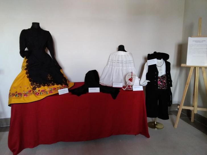 El Palacio Ducal de Cogolludo acoge la muestra 'En Papel Arte'