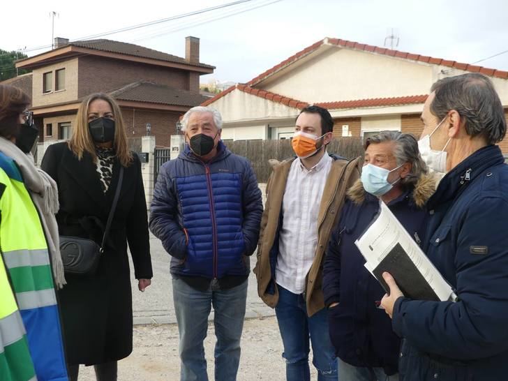 El ayuntamiento de El Casar da respuesta a las demandas de la Urbanización de El Coto para evitar inundaciones