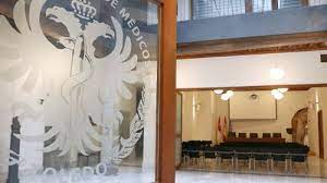 El Colegio de Médicos de Toledo expresa su total respaldo a la doctora de Burujón apartada del servicio tras sufrir amenazas de una paciente