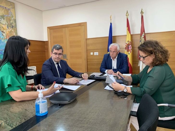 Nueva reunión de Junta y COSITAL