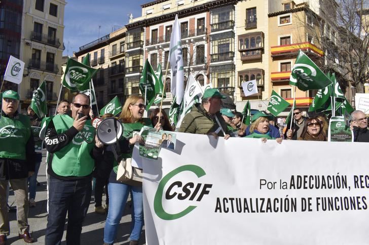 Concentración de CSIF de Castilla La Mancha en protesta por el deterioro de las condiciones laborales de los profesionales de ámbito sanitario