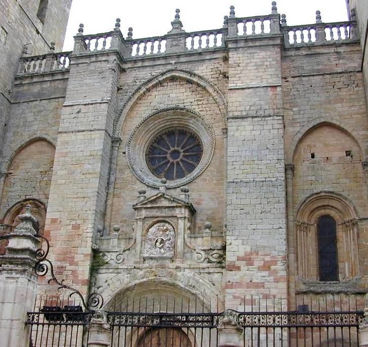 “Page debería avergonzarse de pisar Sigüenza, porque la ciudad del Doncel todavía se resiente de sus engaños”