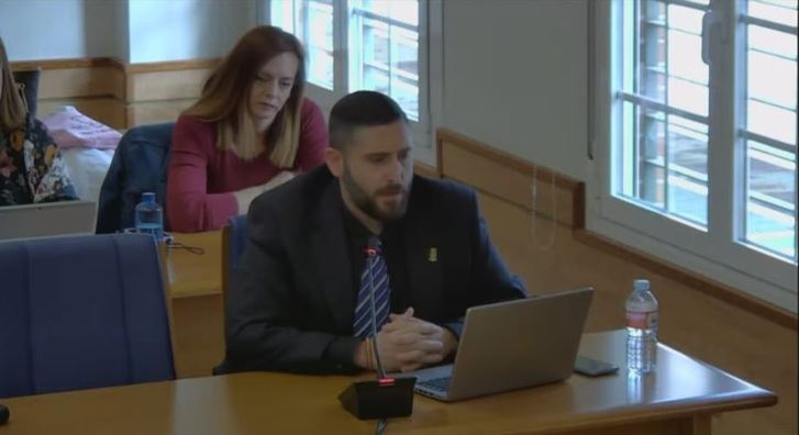 El PP denuncia que el gobierno socialista de Salinas tumba la moción de la oposición para instalar barreras acústicas que protejan del ruido de la N-320 a los vecinos de El Soto