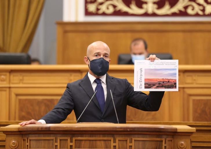 Zapata (Cs) reprocha a Page que echara la culpa del Covid a Madrid y lo vincula con la bajada de turistas procedentes de la capital