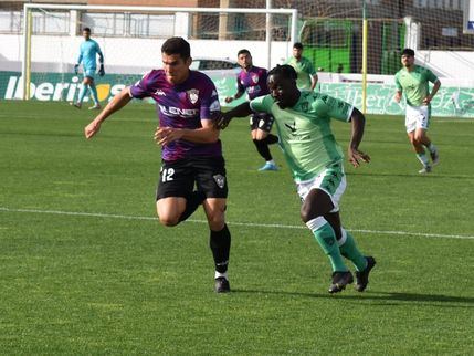 El Dépor no puede con un Villanovense muy efectivo (2-0)