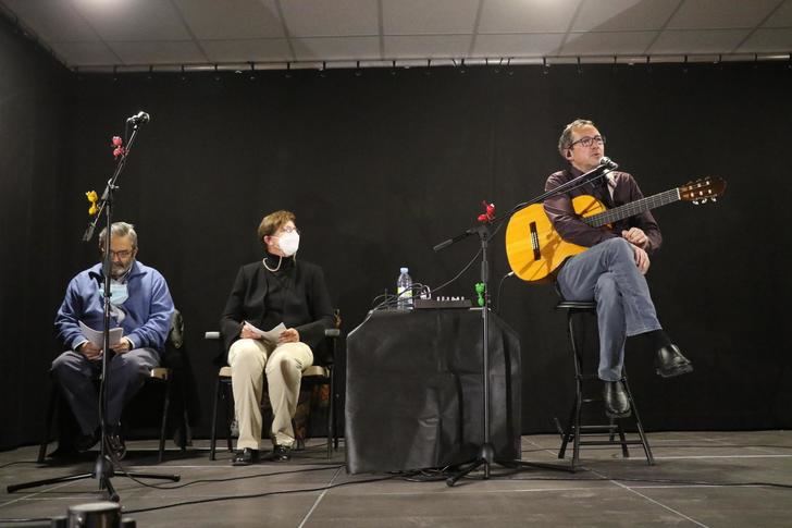 Música y versos para celebrar el Día Mundial de la Poesía, en Almonacid