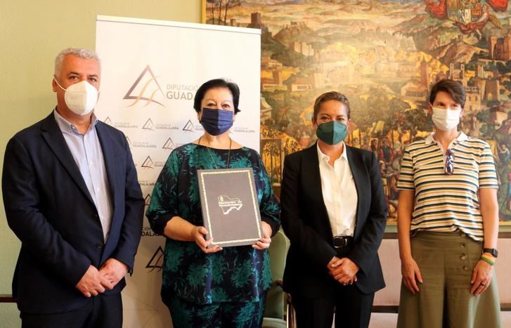 La Diputación de Guadalajara se compromete con el empleo social a través del proyecto Moda Re