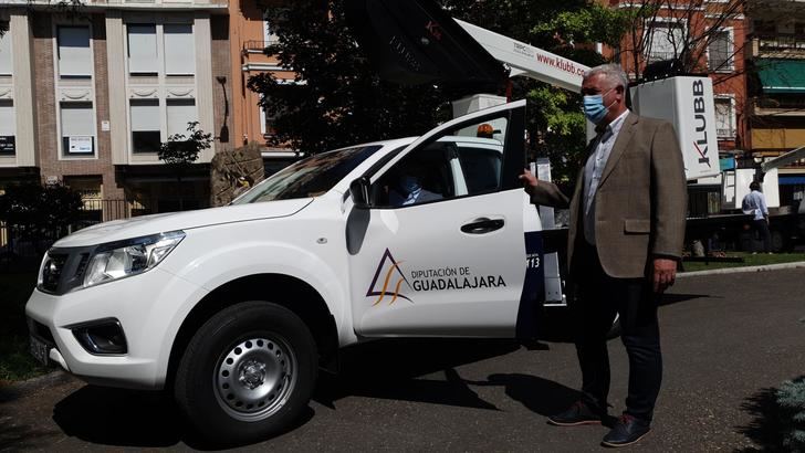 La Diputación de Guadalajara equipa sus centros comarcales con cinco vehículos pick-up