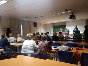 Latre asiste al inicio de uno de los Cursos de la Universidad de Mayores organizados con la ayuda de la Diputación de Guadalajara