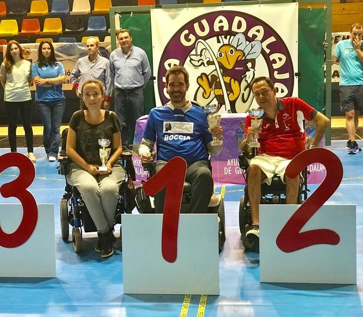 El diputado de Promoción Social Juan Pedro Sánchez asiste a la entrega de premios del XIII Open de Boccia de Guadalajara
