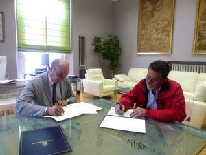 La Diputaci&#243;n de Guadalajara firma un convenio con el Ayuntamiento de Zorita de los Canes para garantizar la apertura de Rec&#243;polis