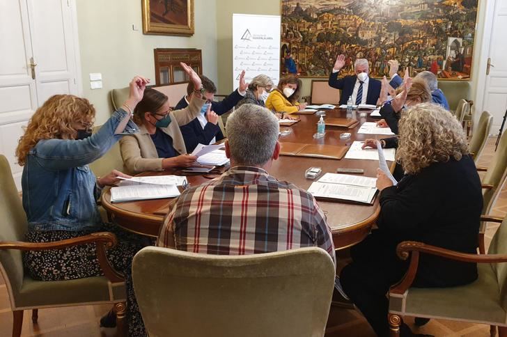 La Diputación de Guadalajara ayuda este año a 334 pequeños negocios rurales a invertir en maquinaria y equipamientos