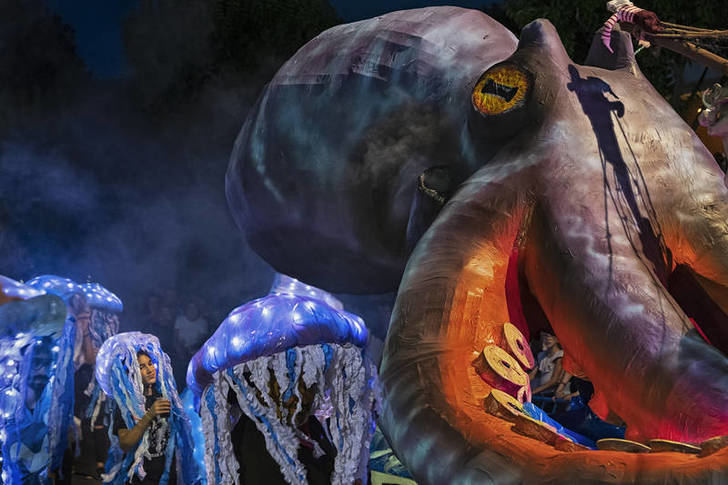 La fotografía 'Directo del mar' gana el XII Concurso Desfile de Carrozas de Azuqueca