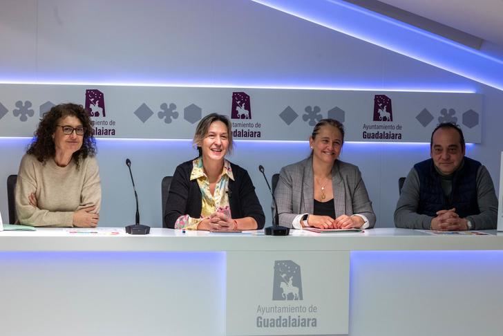 Vermú Solidario, deporte inclusivo y mesas informativas para celebrar los días internacionales de las personas con discapacidad y el voluntariado en Guadalajara