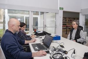 Un total de 550 personas han podido renovar su DNI en la oficina móvil instalada Azuqueca