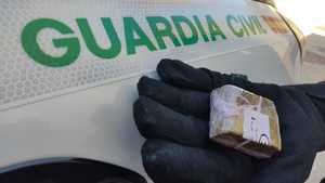 La Guardia Civil investiga en Almoguera a una persona por tráfico de drogas