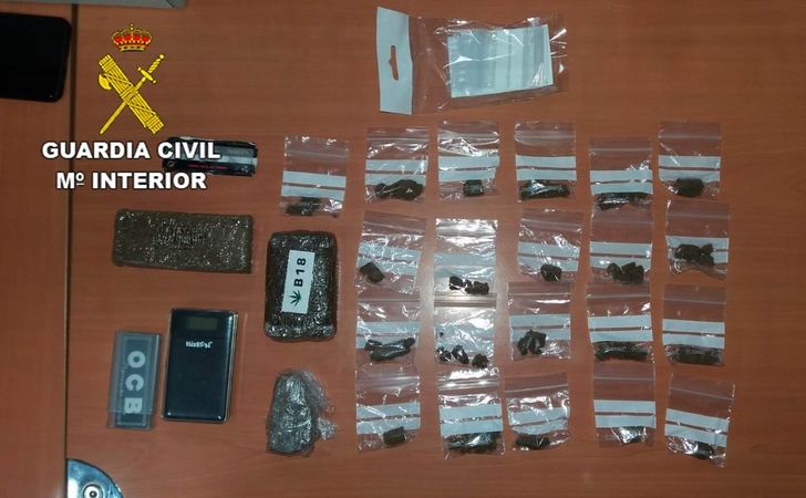 La Guardia Civil detiene a una persona por tráfico de drogas en El Casar